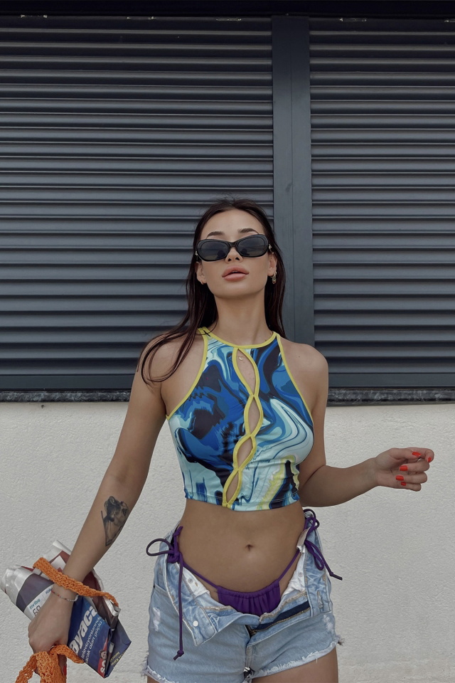 Akışkan Desen Crop Top -