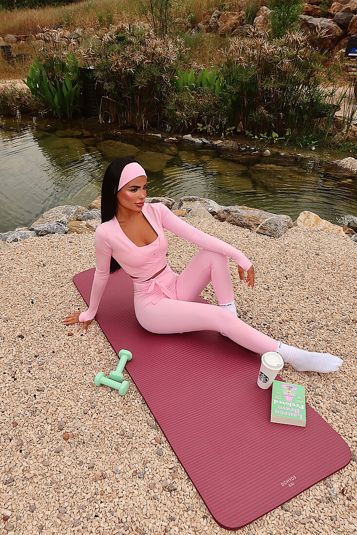 Aura 7 Li Yoga Set (1)
