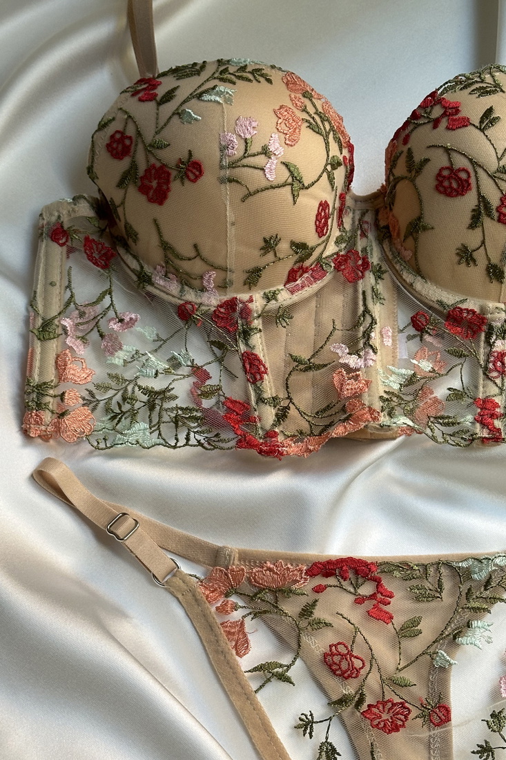 Beige Flower Detail Underwear ATE-1668 - EYYO