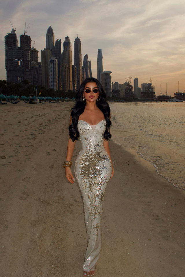 Bej Rococo Uzun Payetli Elbise ATE-4646 