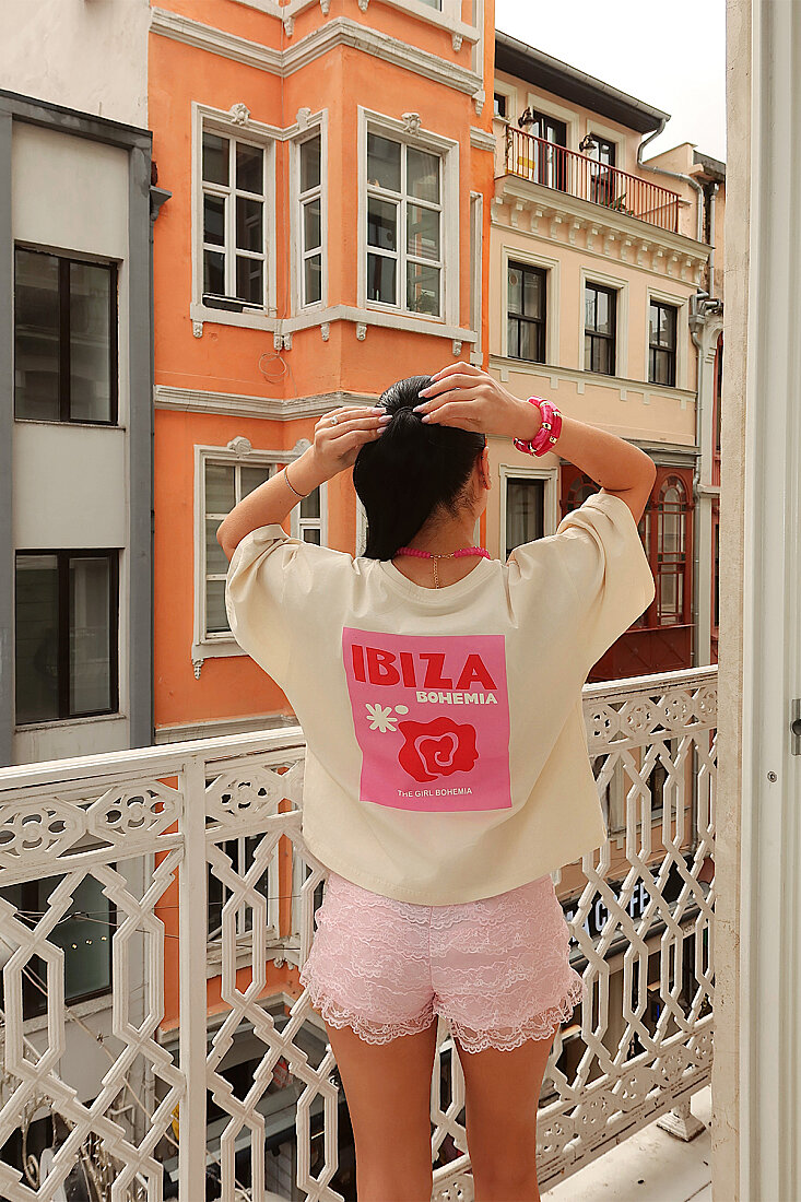 Bej Baskılı Oversize Tişört ATE-5261 - EYYO