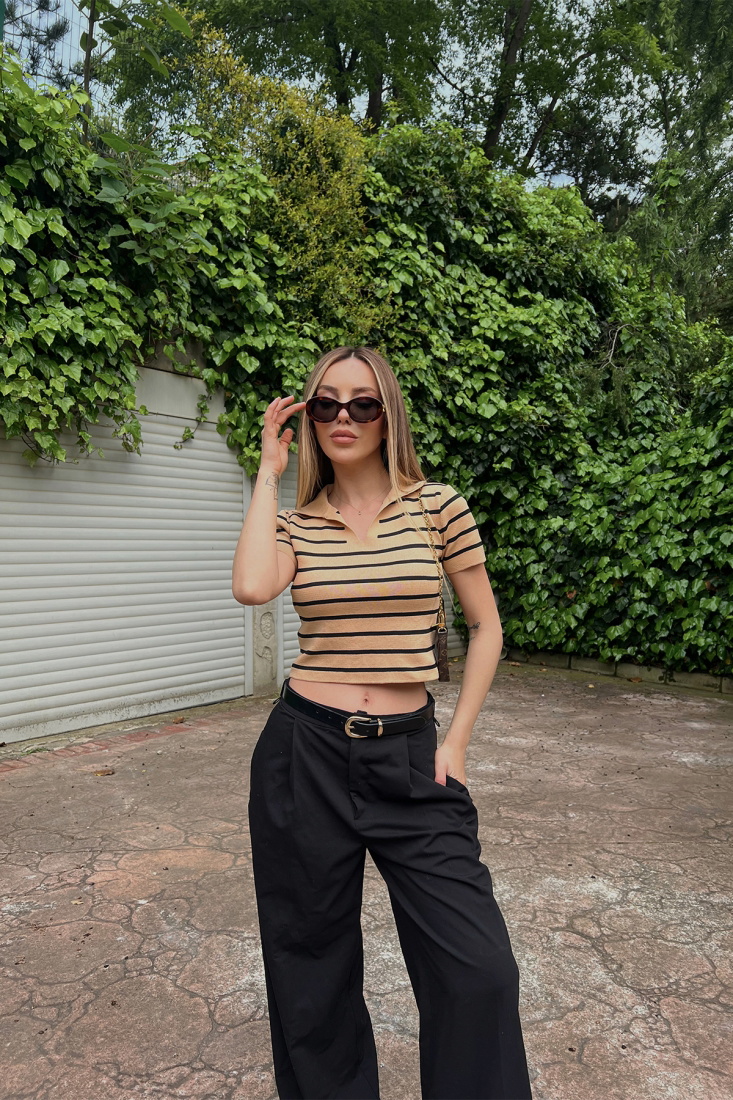 Bej Gömlek Yaka Crop Top ATE6822 - EYYO