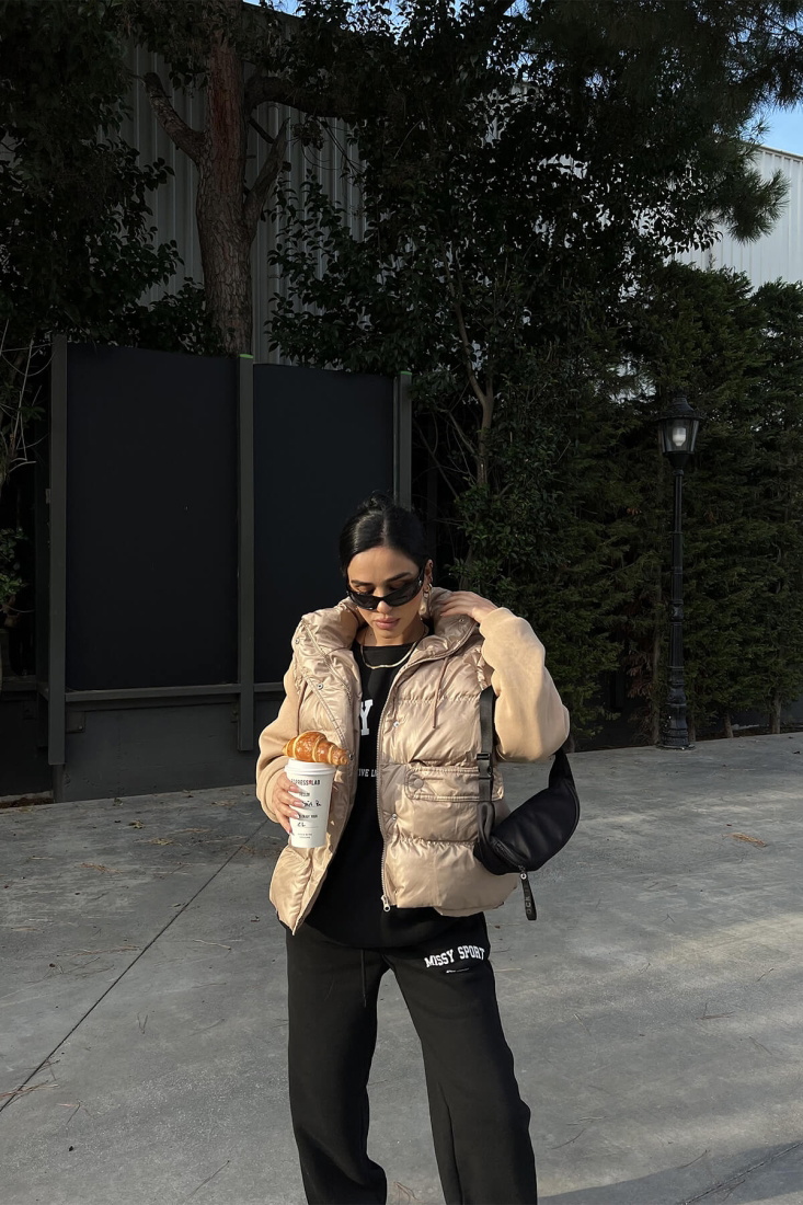 Bej Kapşonlu Mont ATE2801 - EYYO