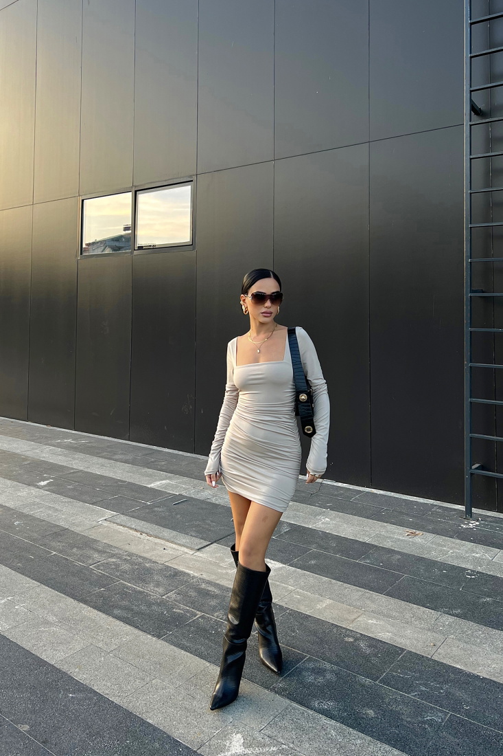 Bej Kare Yaka Büzgülü Elbise ATE2380 - EYYO