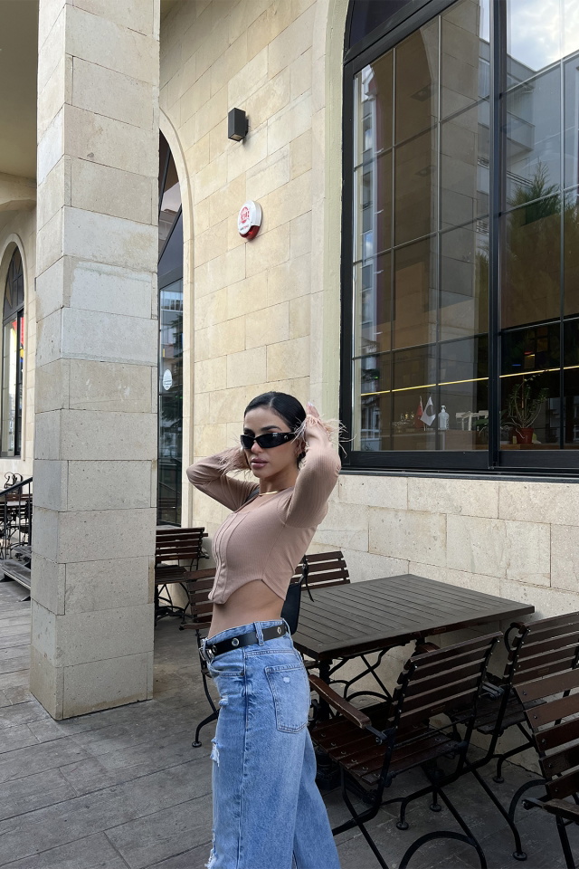 Bej Kare Yaka Crop Top ATE3692 - 3