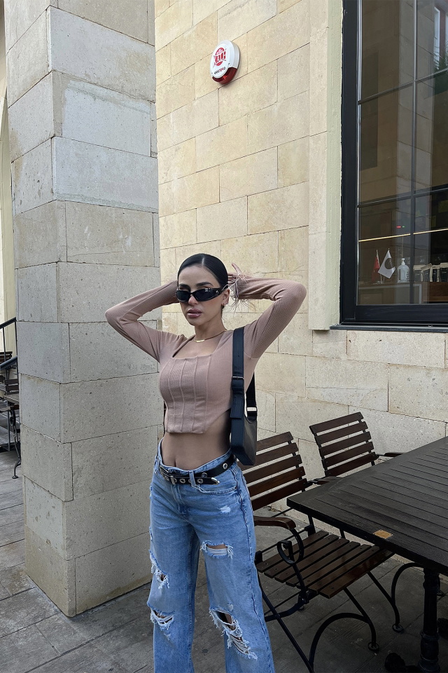 Bej Kare Yaka Crop Top ATE3692 - 5