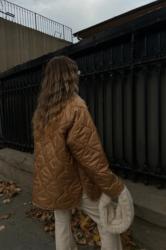 Bej Kürk Detay Kapitone Mont ATE2976 - 4