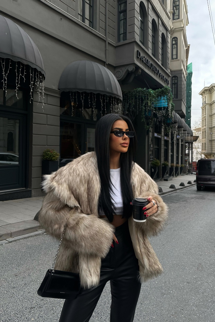 Bej Mendil Yaka Kürk ATE-0760 - EYYO