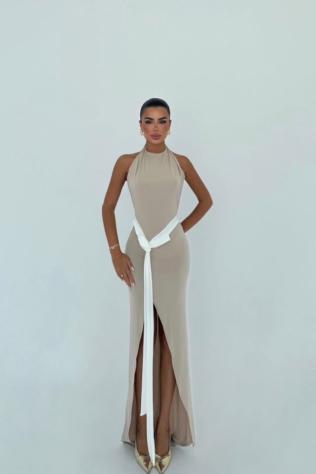 Bej Giselle Fiyonk Detaylı Yırtmaçlı Elbise ATE-3022 