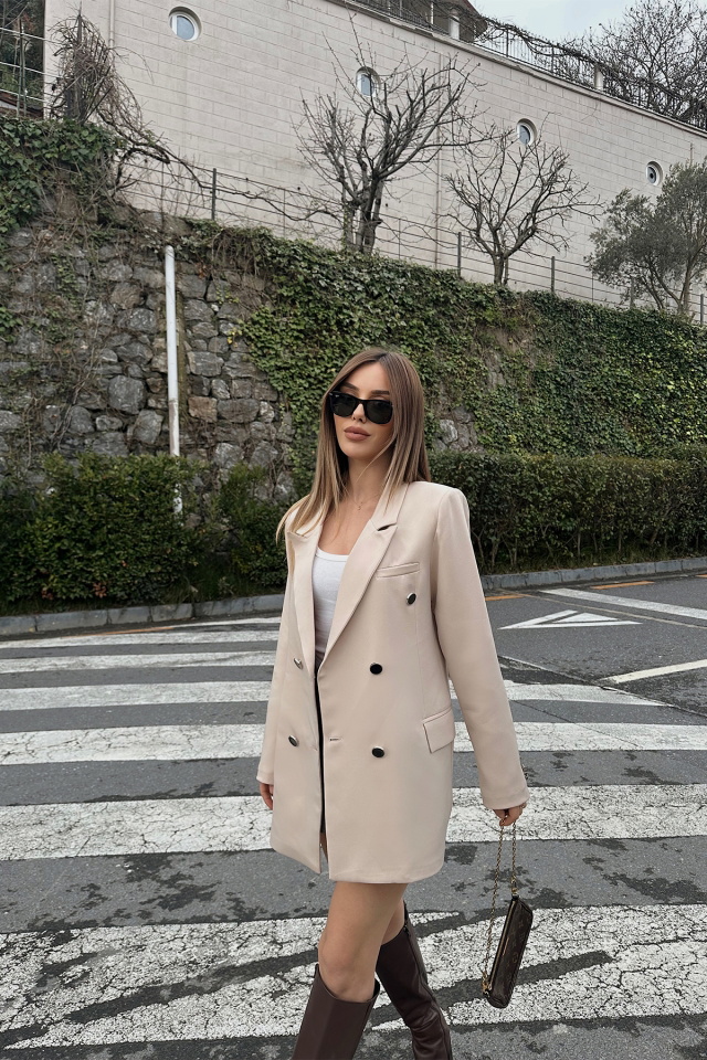 Bej Önü Düğmeli Ceket ATE4790 