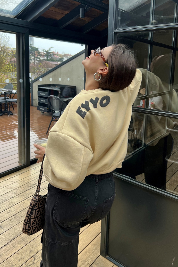 Bej Oversize Yazılı Sweat ATE3064 - EYYO