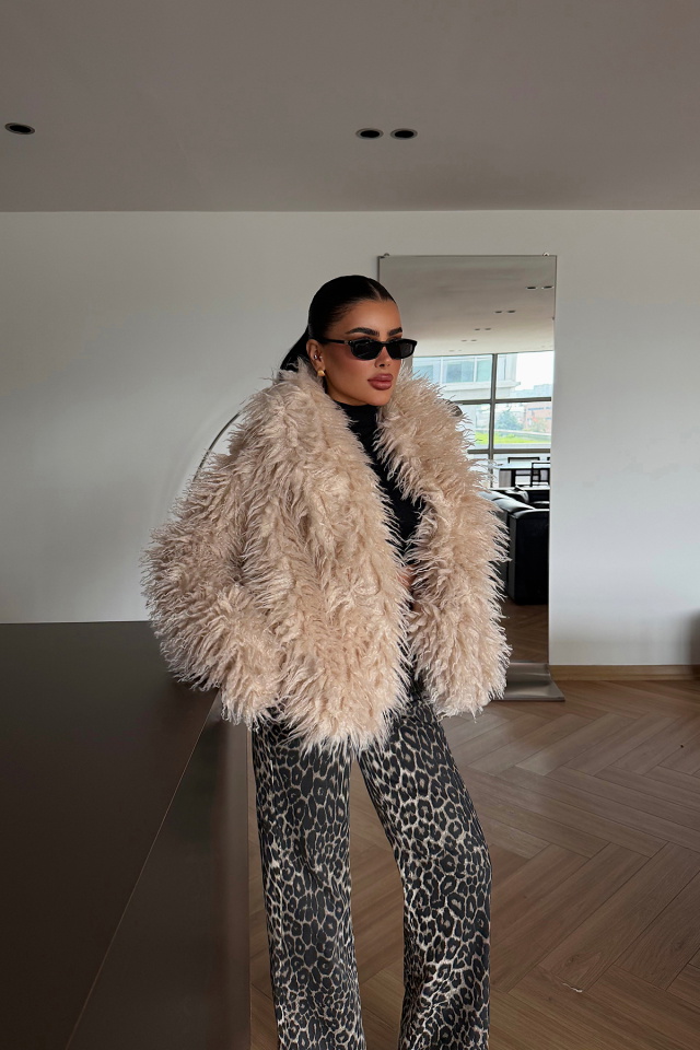 Bej Peluş Kürk Ceket ATE-4319 - 3