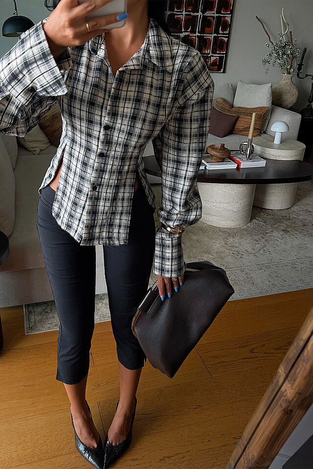 Bej Cut-Out Fit Gömlek