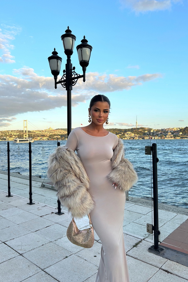 Bej Sırtı Bağlamalı Uzun Elbise ATE8497 - 4