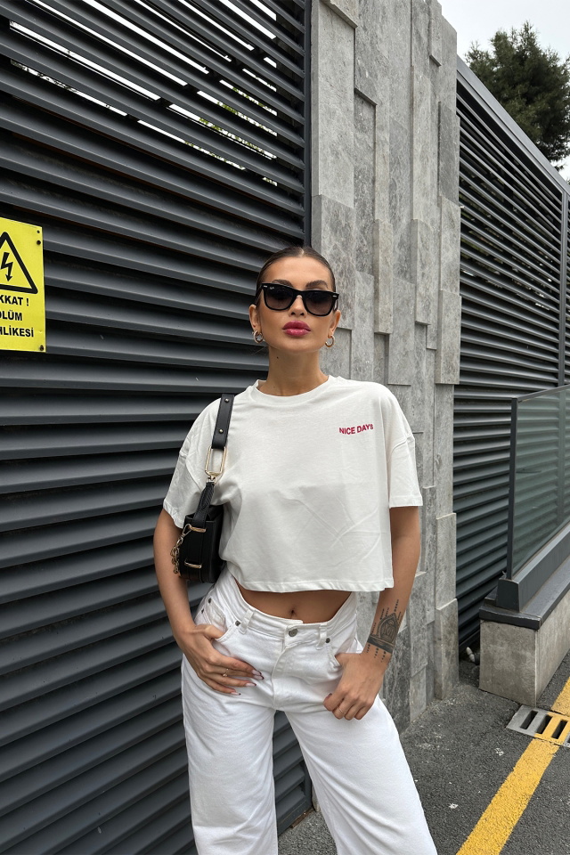 Beyaz Arkası Yazılı Crop Top ATE5093 - 3
