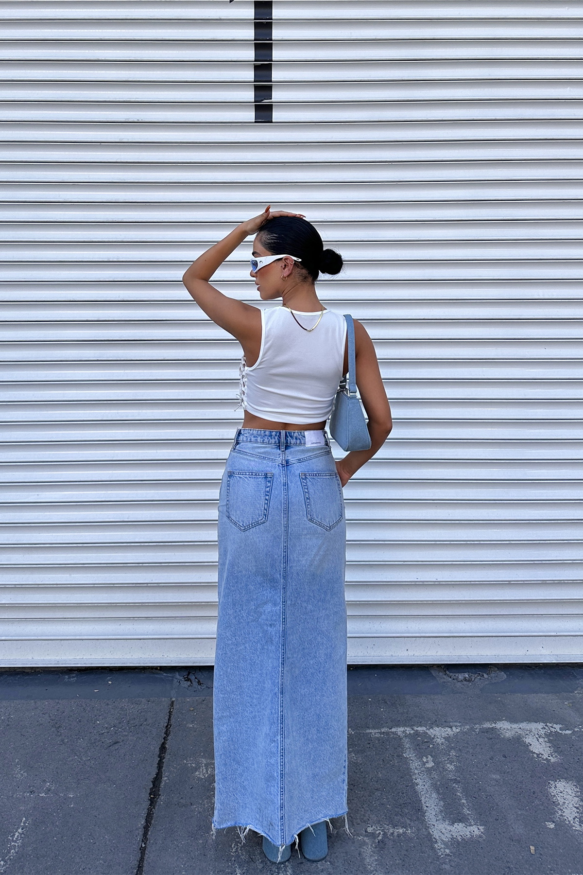 Beyaz Askılı Bağlamalı Crop Top - 4