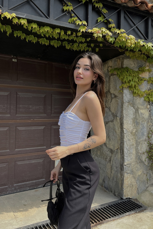Beyaz Önü Büzgülü Crop Top ATE6483