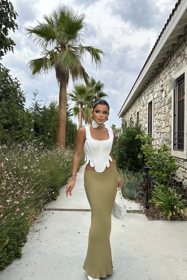 Beyaz Askılı Crop Top ATE8605