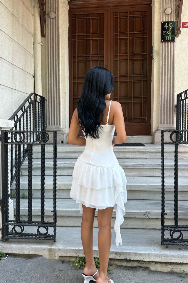 Beyaz Askılı Fırfır Detay Mini Elbise ATE7771 - 10