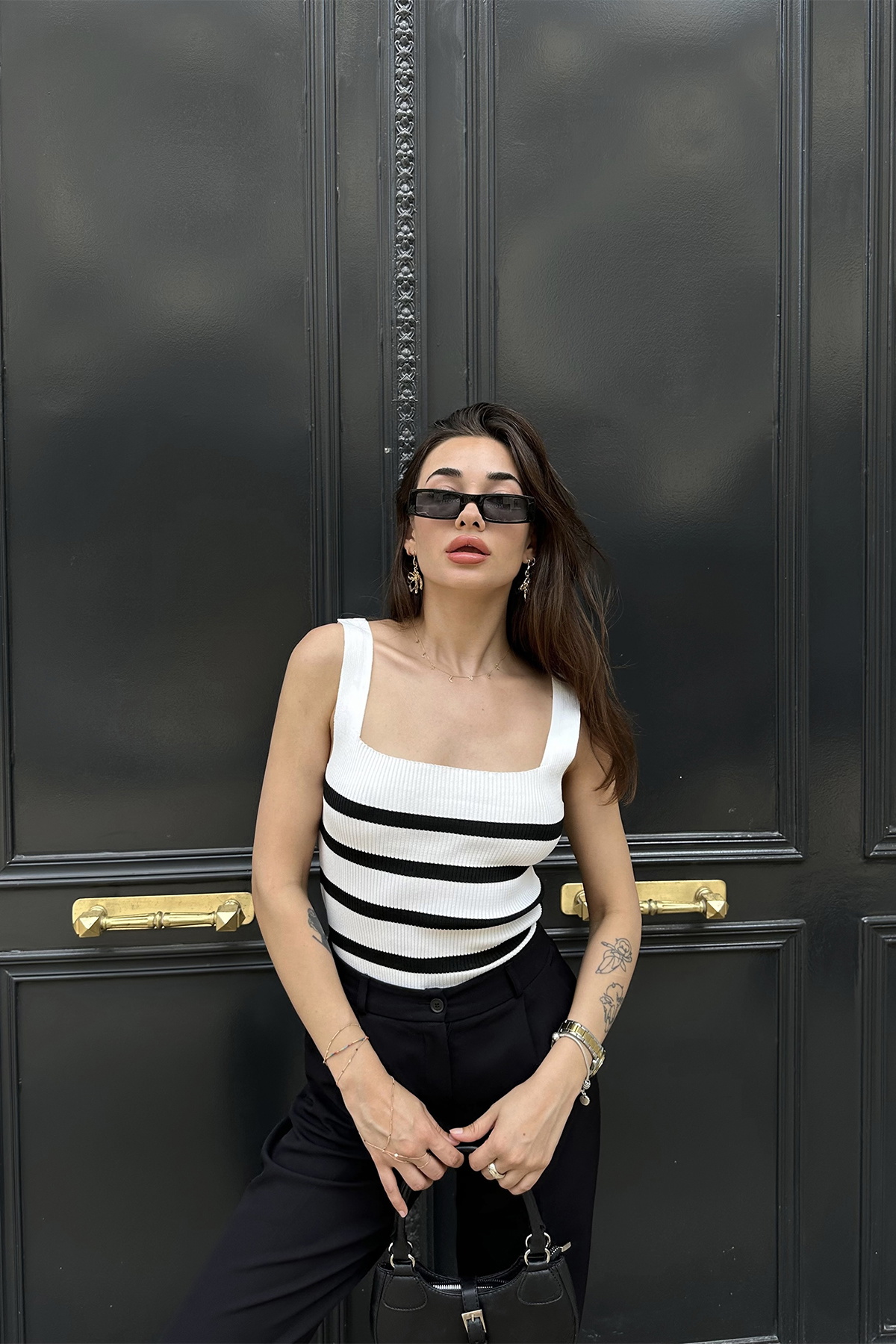 Beyaz Askılı Kare Yaka Crop Top - 4