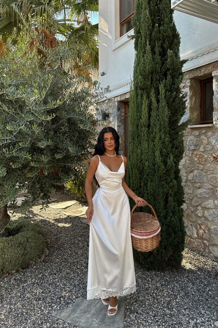 Beyaz Leslie Dantel Detaylı Elbise ATE-1003 - EYYO