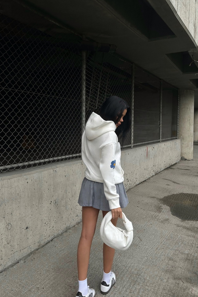 Beyaz Astrıd Çiçek Nakışlı Sweat ATE-0665 - 5