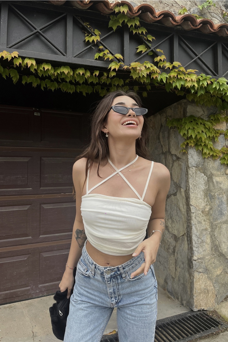 Beyaz Sırt Detay Bağlamalı Crop Top ATE6707 - EYYO