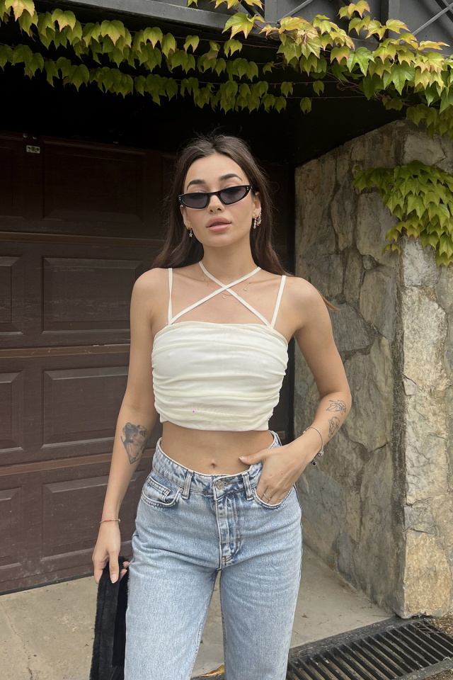 Beyaz Sırt Detay Bağlamalı Crop Top ATE6707