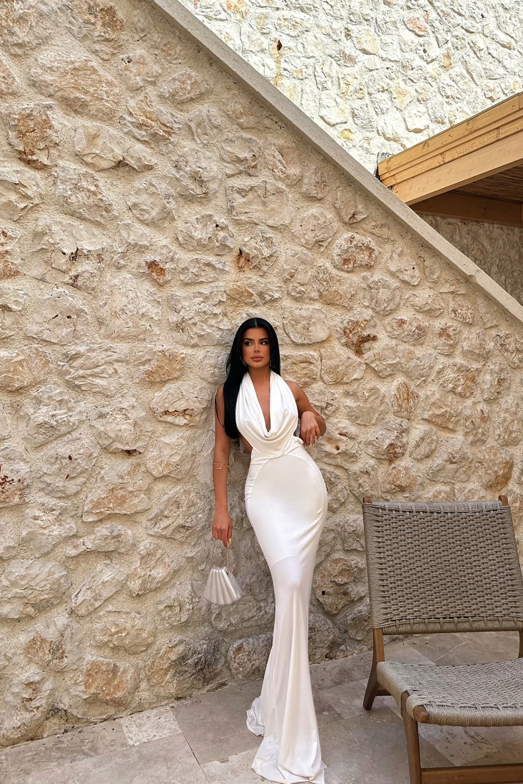 Beyaz Pamella Sırt Dekolte Uzun Elbise ATE-0994 - EYYO