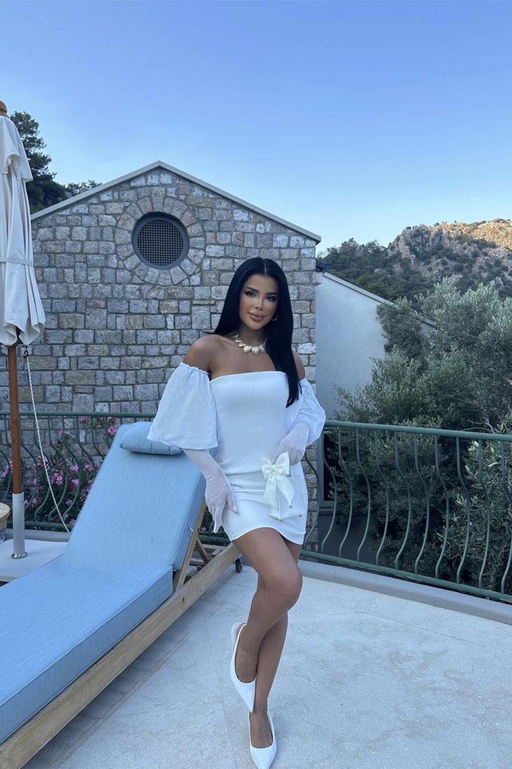 Beyaz Balon Kol Straplez Elbise ATE7431 - EYYO