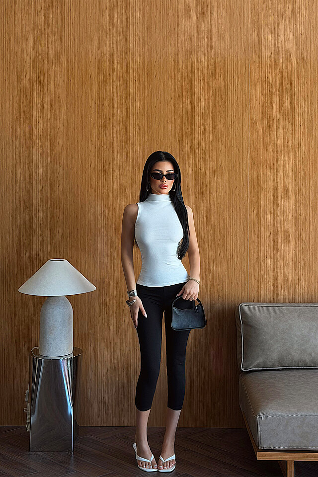 Beyaz Basic Crop Top ATE5138