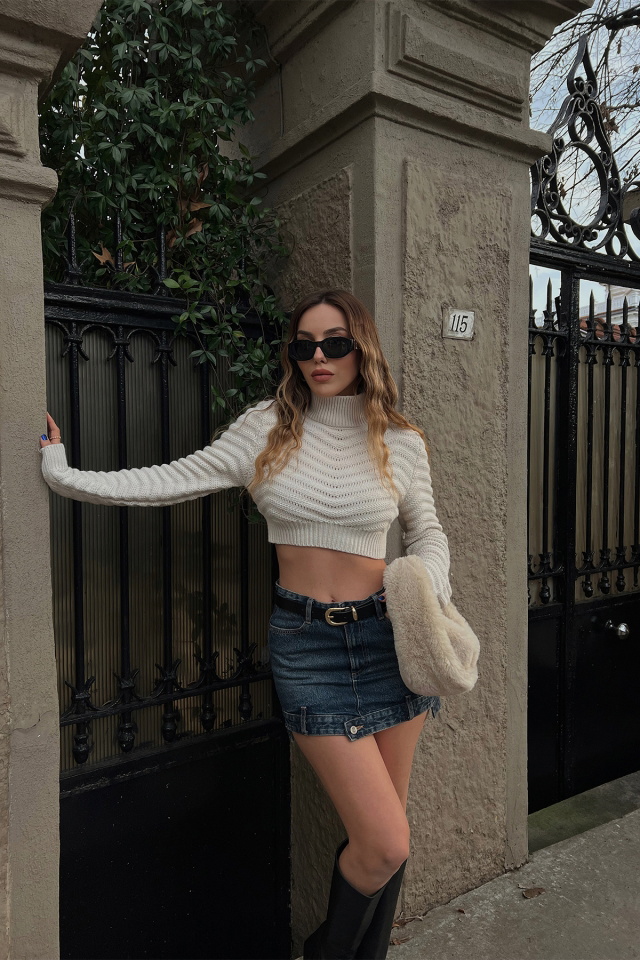 Beyaz Boğazlı Kazak ATE3186 - 1