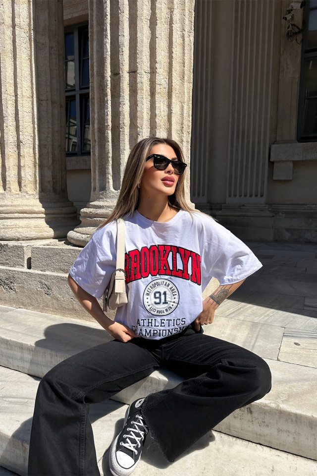 Beyaz Broklyn Yazılı Tişört ATE5303 - 