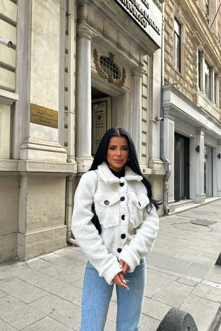 Beyaz Cep Detay Düğmeli Ceket ATE-0233 - gecce