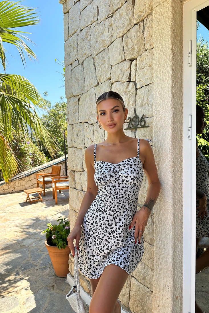 Beyaz Çiçek Desen Mini Elbise ATE7781 - EYYO