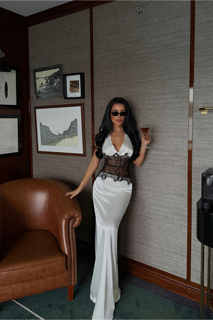 Beyaz Bathy Uzun Dantel Detaylı Saten Elbise ATE-4052 - EYYO