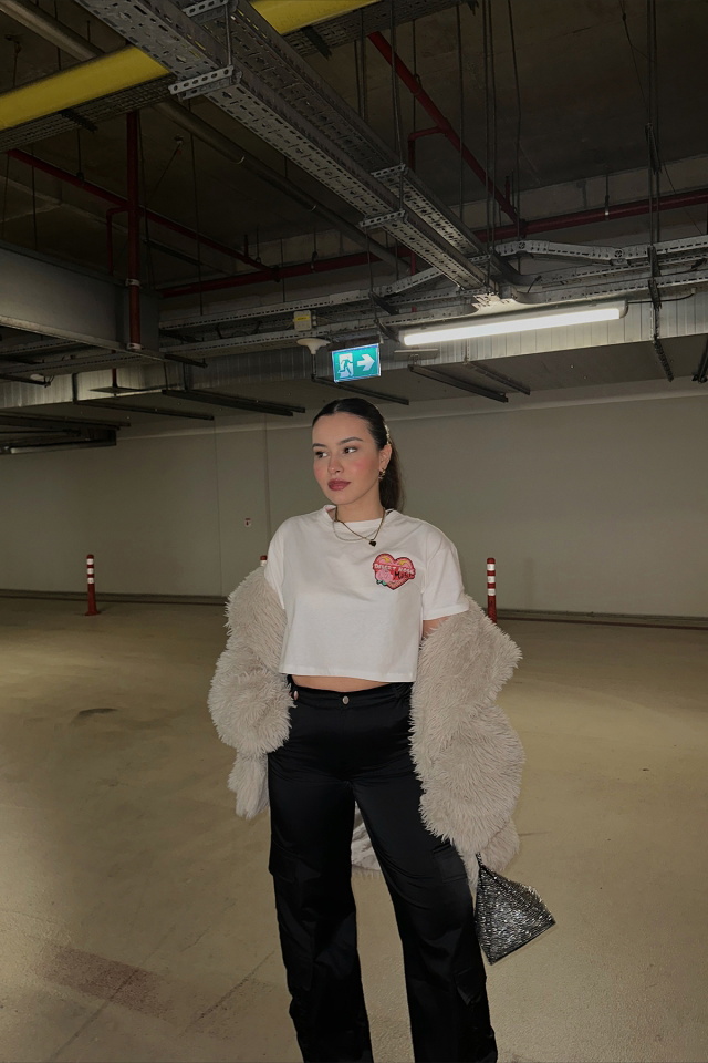 Beyaz Desert Rose Baskılı Crop Top ATE3506