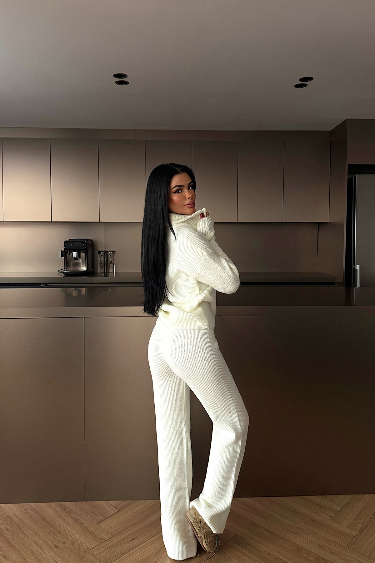 Beyaz Nalani Triko Takım - 4