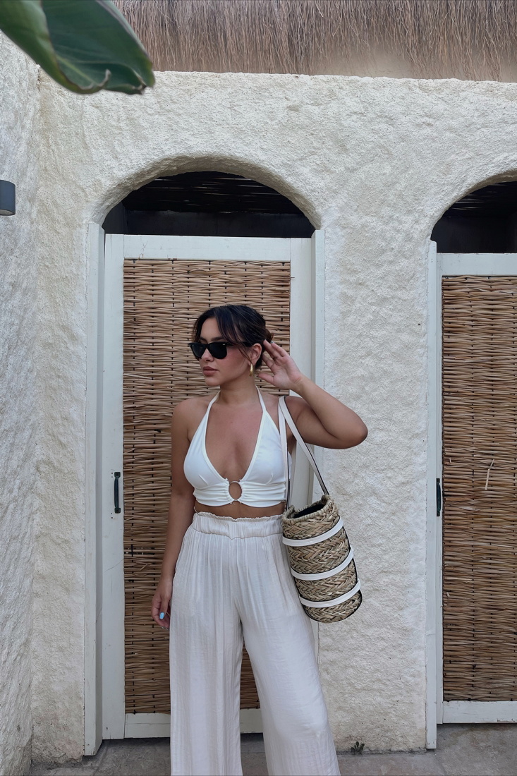 Beyaz Halka Detay Crop Top ATE1660 - gecce