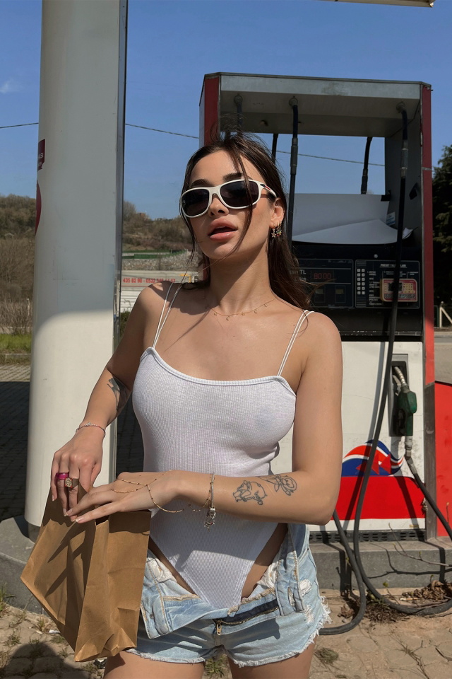 Beyaz İp Askılı Bodysuit ATE4938 - 2