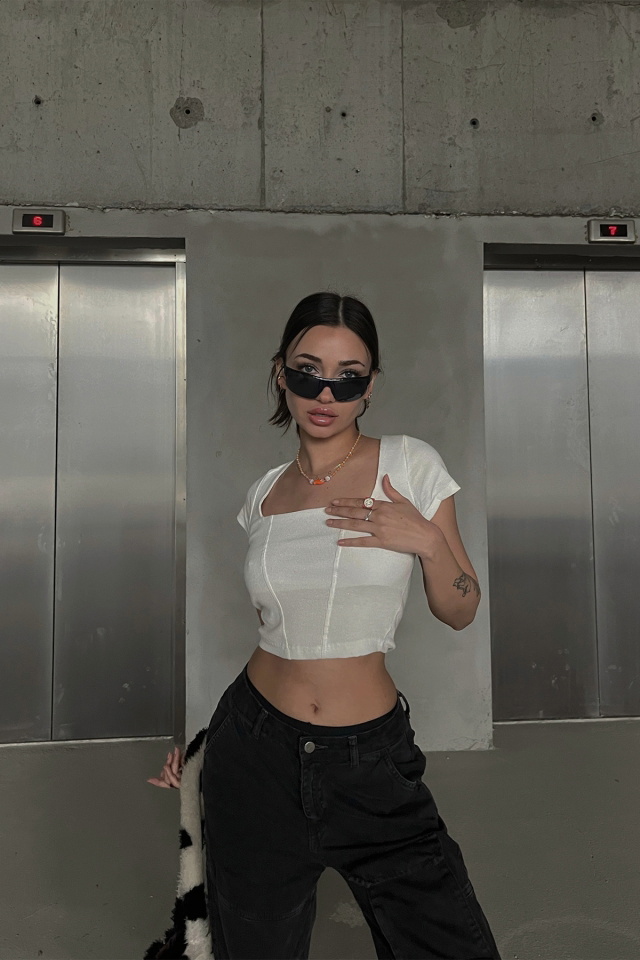 Beyaz Kare Yaka Crop Top ATE4353 - 5