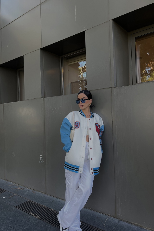 Beyaz Kolları Basklı Kolej Ceket ATE2316 - 4