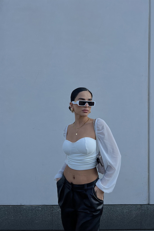 Beyaz Kolları Tül Crop Top ATE2378 - 