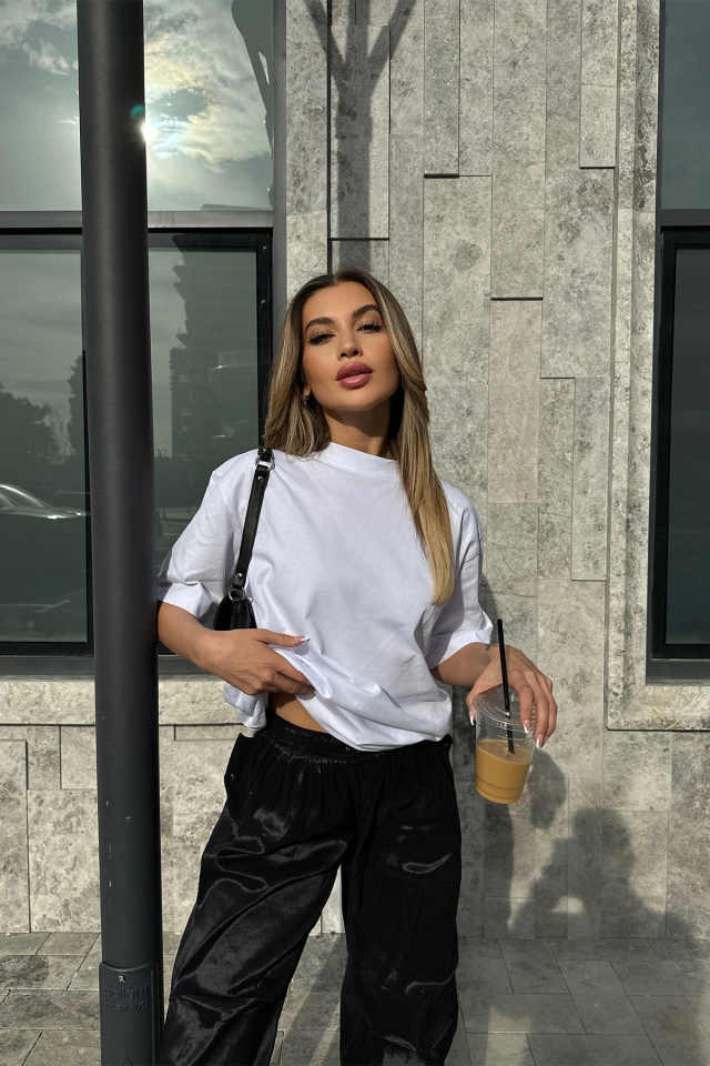 Beyaz Loveless Yazılı Tişört ATE6097