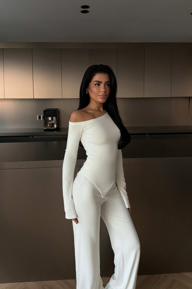 Beyaz Kendrick Takım ATE-4024 - EYYO