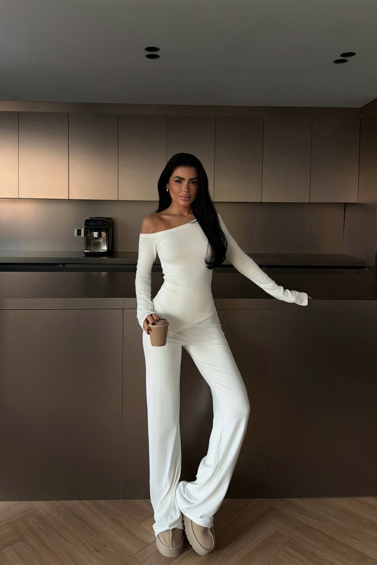 Beyaz Kendrick Takım ATE-4024 - EYYO