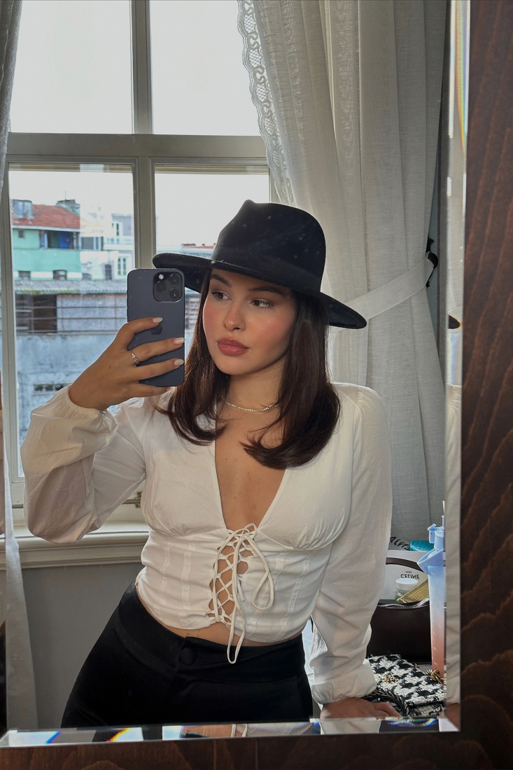 Beyaz Önden Bağlamalı Crop Top ATE3654 - EYYO