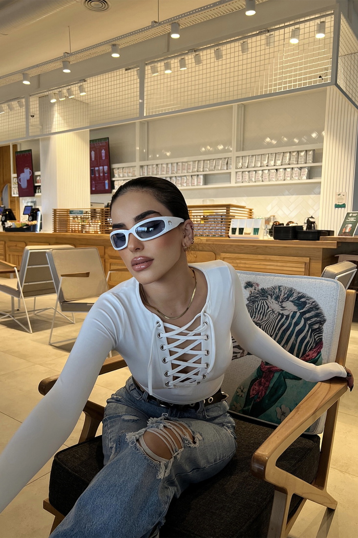 Beyaz Önden Bağlamalı Crop Top ATE4748 - EYYO