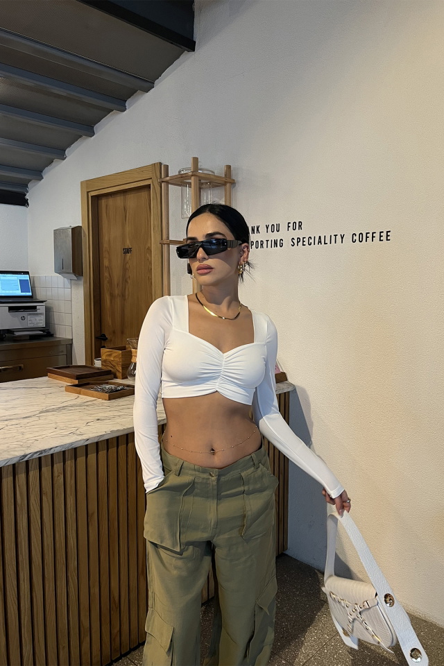 Beyaz Önü Büzgülü Crop Top ATE2603 - 3