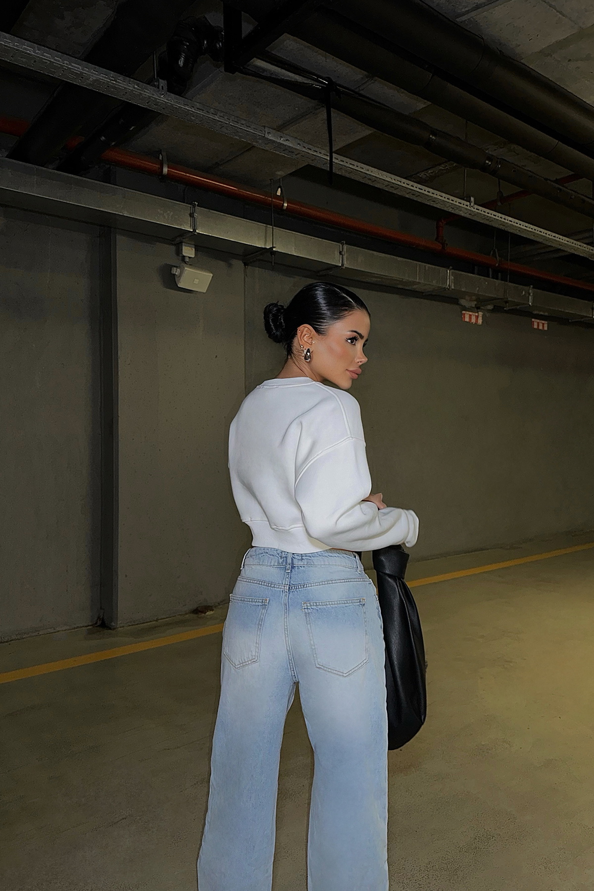 Beyaz Önü Eyyo Yazılı Uzun Kol Crop Top - 5